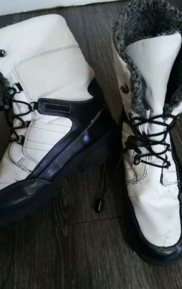 Winter boots